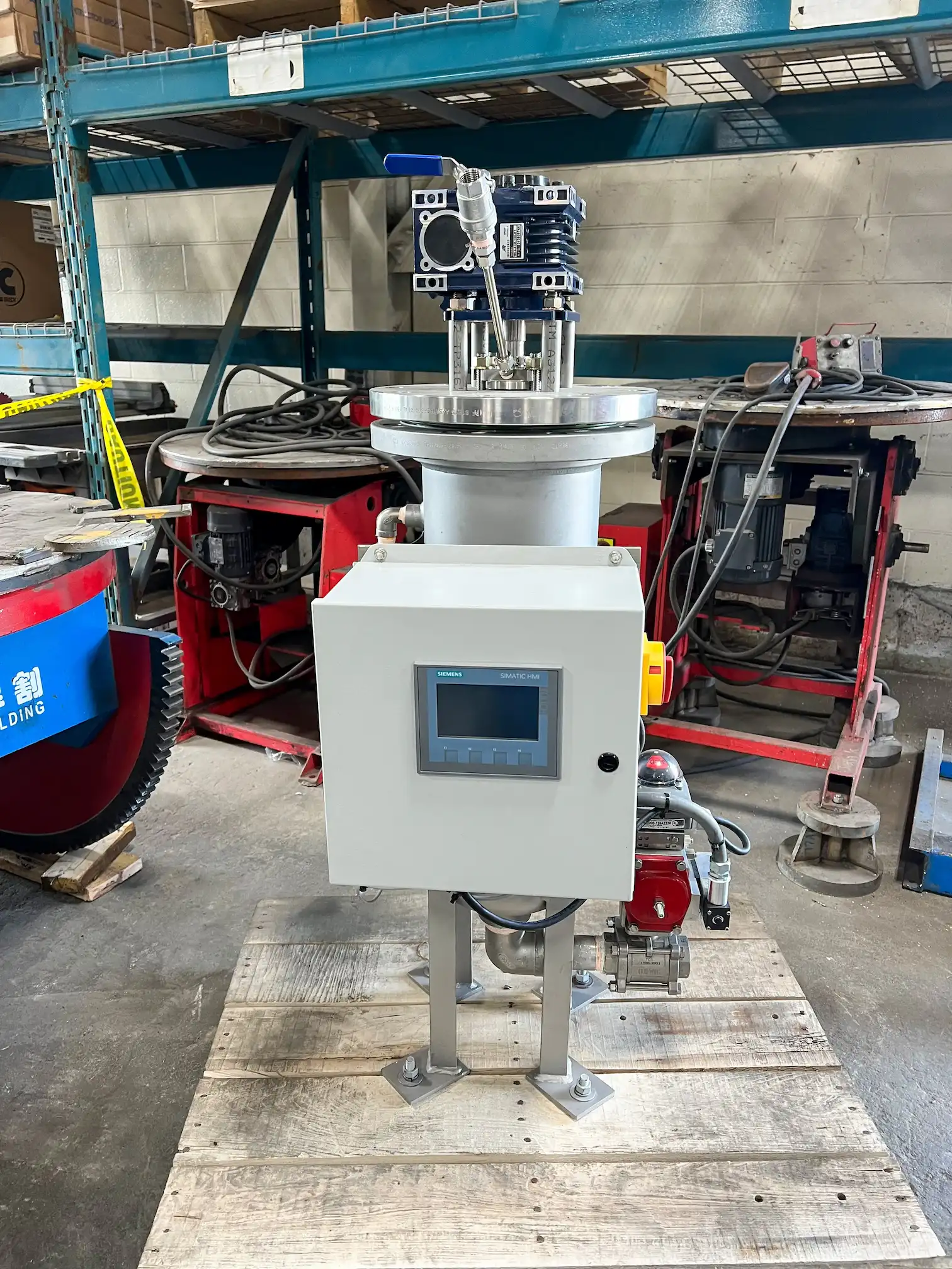 S498-2P-X-S4-PT2-L2 rental unit V10801